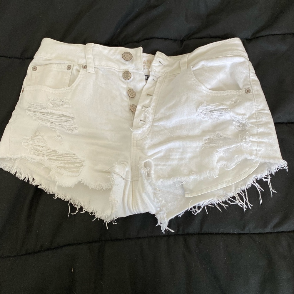 American Eagle Stretch festival shorts